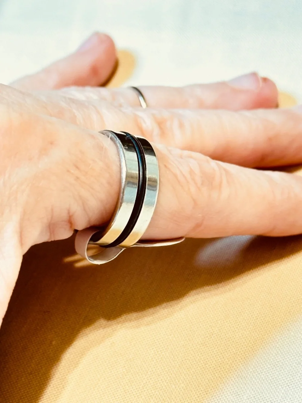 Stainless Steel Black Inlay Wide Band Ring Size 9 NWT Mens Women’s Unisex